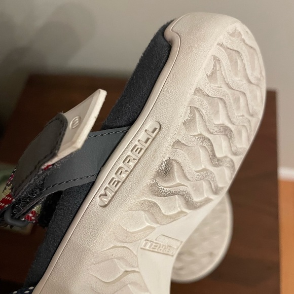 Merrell sandals - Picture 4 of 4